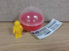 Alien Space Creatures & Robots Bootleg Yellow Spaceman Figure 4.5cm Diener KO