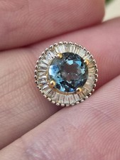 Stunning Rare 18k Gold 750 Hallmarked TJC Iliana Diamond And BLue Zircon Pendant