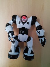 Wowee Robosapien Mini Robot Walks, Eyes Glow, 17cm