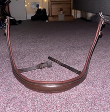 Shires Velociti RAPIDA Ergonomic Curved Cavesson Noseband - Havana