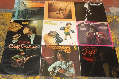 Job lot bundle of cliff - 9,
