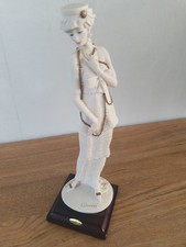 Vintage: Guiseppe Armani Lady Figurine 0411-F "Lady With Necklace" 10" in Height