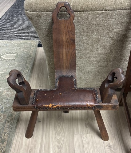 Birthing wooden three legged - wooden,