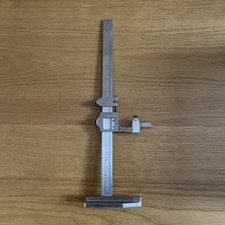 Vintage L.S Starrett No.454 Vernier Height Gauge 12" Made In USA