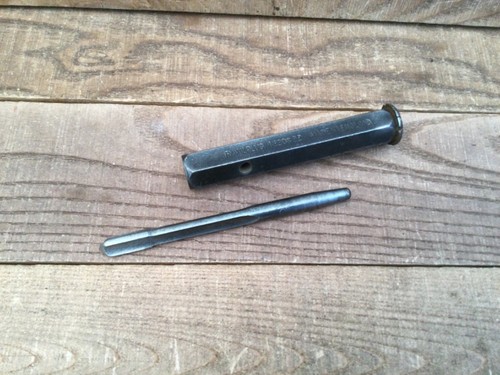 Rawlplug toolholder - no., 22