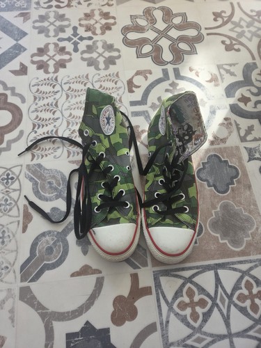 Rare chuck taylor converse - chuck,