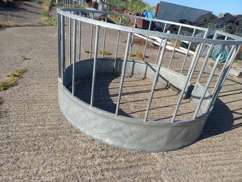 Sheep ring feeder galvanised - ring, feeder,