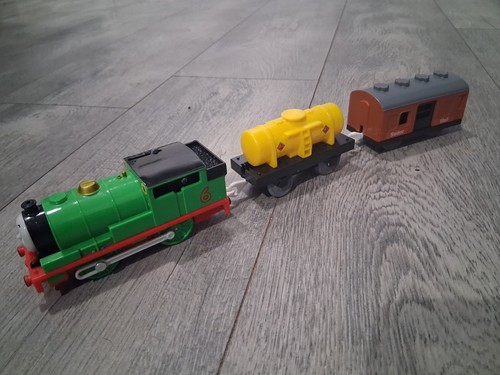 Thomas trackmaster percy - thomas, train