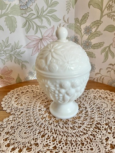 Vintage avon white milk - avon, glass