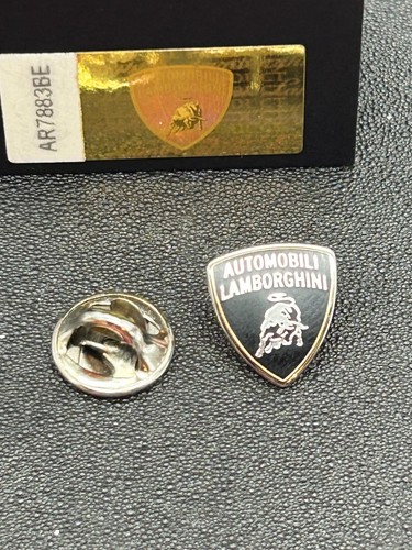 Lamborghini pin badge - lamborghini, original