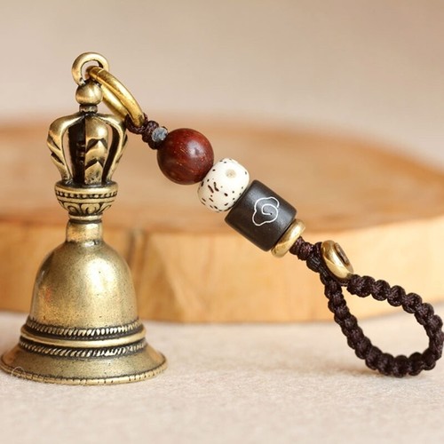 Hand bell super loud - loud, call