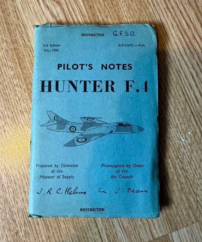 Pilot notes hunter 4 - pilot’s,