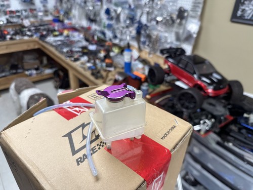 Traxxas tmaxx fuel tank - traxxas,