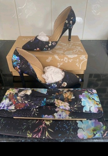 New oasis shoes with - new, matching
