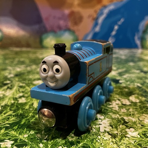 Wooden railway thomas - wooden,