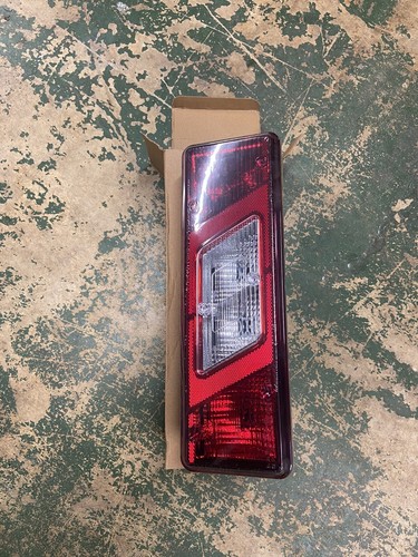 Left side rear light - side,