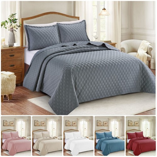 Quilted bedspread throw with - quilted,