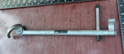 Plumbers adjustable basin - plumbers,