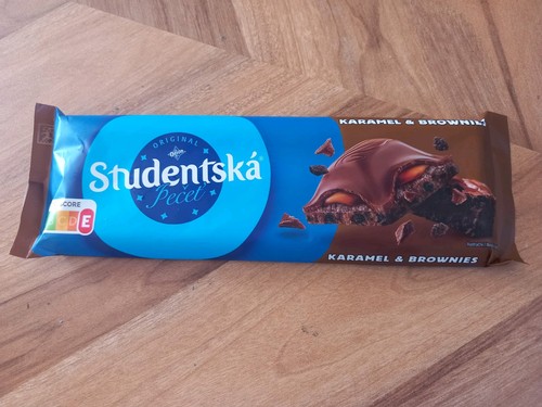Studentska karamel brownies - &,