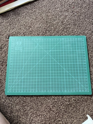 New cake cutting mat - new, 4x