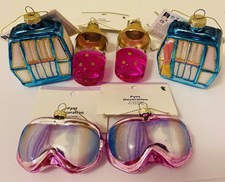 SIX BIG GORGEOUS baubles, Ski