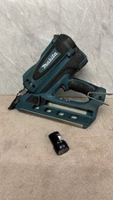 MAKITA GN900SE 90MM 7.2V 1.5A LI-ION FIRST FIX CORDLESS GAS NAIL GUN
