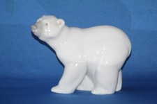 LLADRO POLAR BEAR STANDING