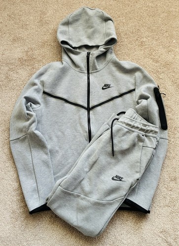 Men nike tech fleece full - fleece,