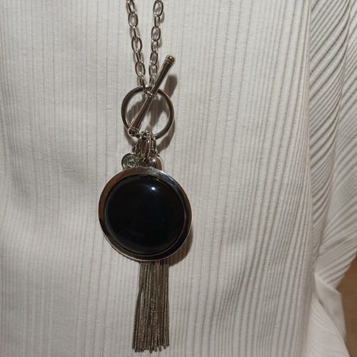 Gorgeous statement piece - gorgeous,