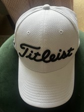 Titleist ProV1 Footjoy M/L