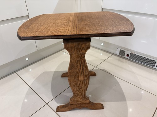 Antique tilt top side - side, table