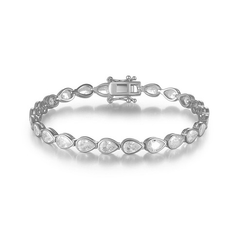 Real pear cut moissanite - real,
