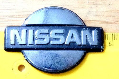 Nissan roundel badge 62890 - nissan,