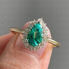 3.65 ct Pear Cut Natural