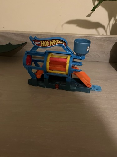 Hot wheels car - wheels, wash