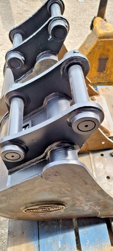 Strickland ton excavator - strickland,