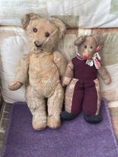 Old vintage teddy bear pals - old,