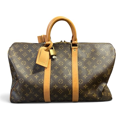 Auth louis vuitton monogram - louis,