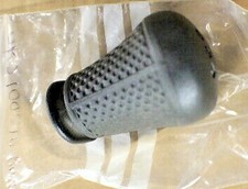 UKJ100510PMA Genuine Land Rover Discovery 1 Knob assembly gear assembly with R38