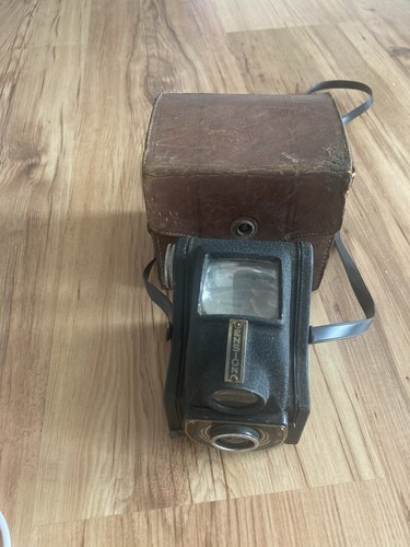 Vintage box camera - vintage, camera,