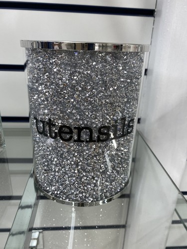Crushed diamond crystal - crushed, filled