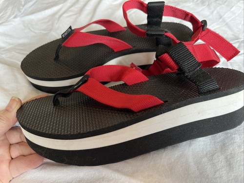 Brand new teva sandals toe - new,