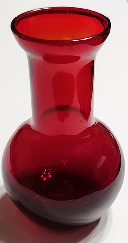 Vtg ruby red glass vase - vtg,