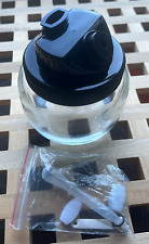 Edible airbrush cleaning jar/pot system for cake decorating by Spectrum flow