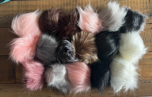 Fluffy faux fur diy pom - 17,