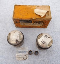 TRIUMPH 6T MOTORCYCLE PISTONS