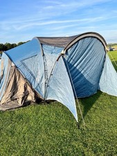 4 Person Tent. Quechua T4.2 XL