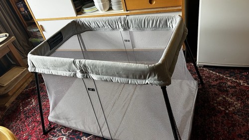 Baby bjorn travel cot with - baby,
