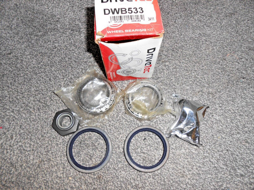Rear wheel bearing kit - rear, fits