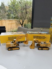 Set Liebherr 984 Excavator